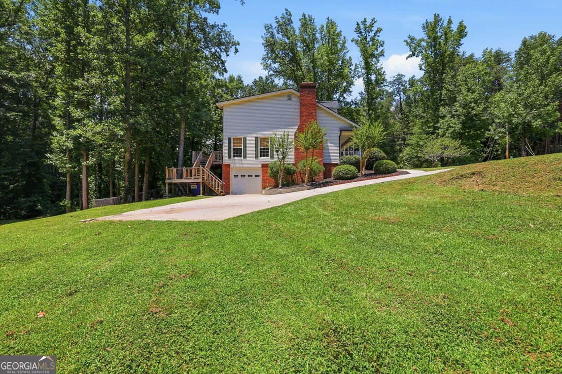 Photo of 579 Wesley Circle