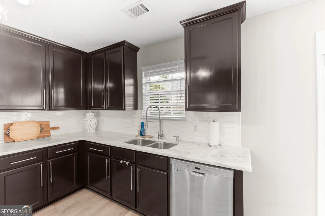 Photo of 502 Timberwind Drive