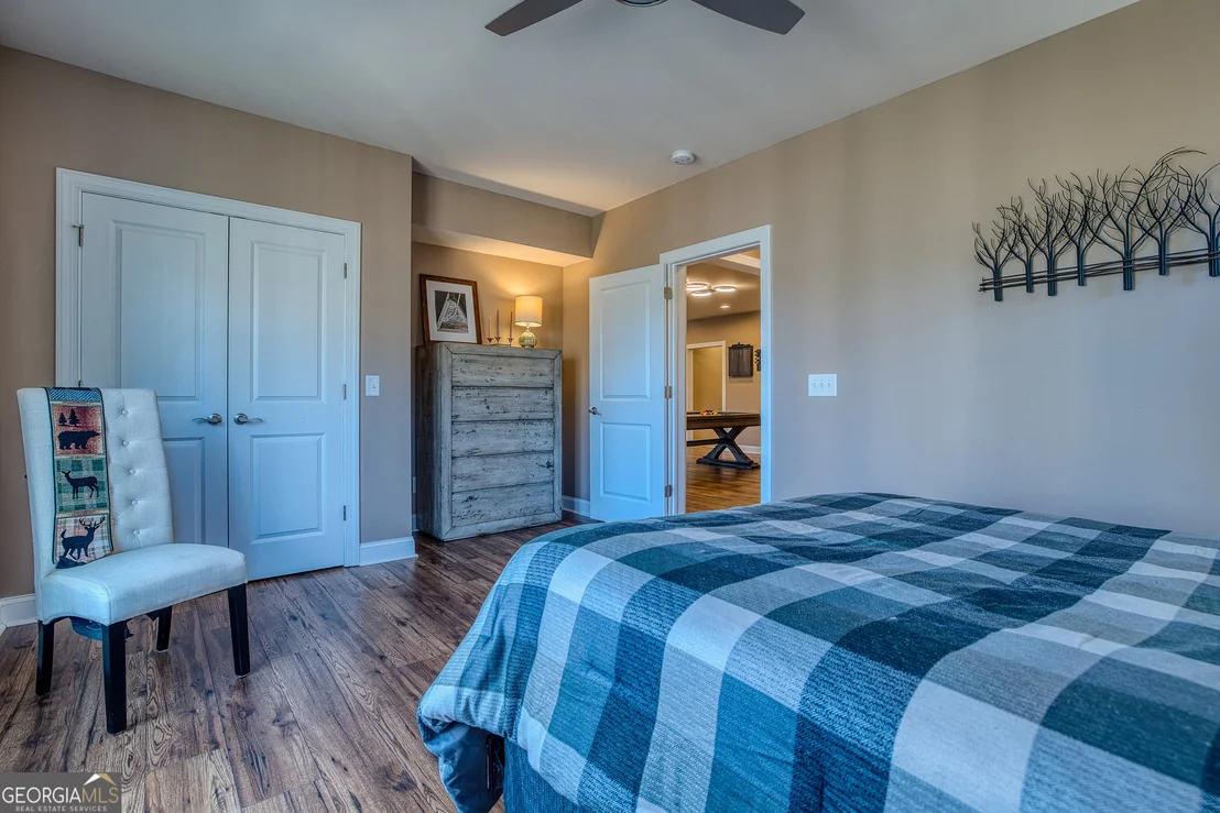 Photo of 112 Springhill Lane