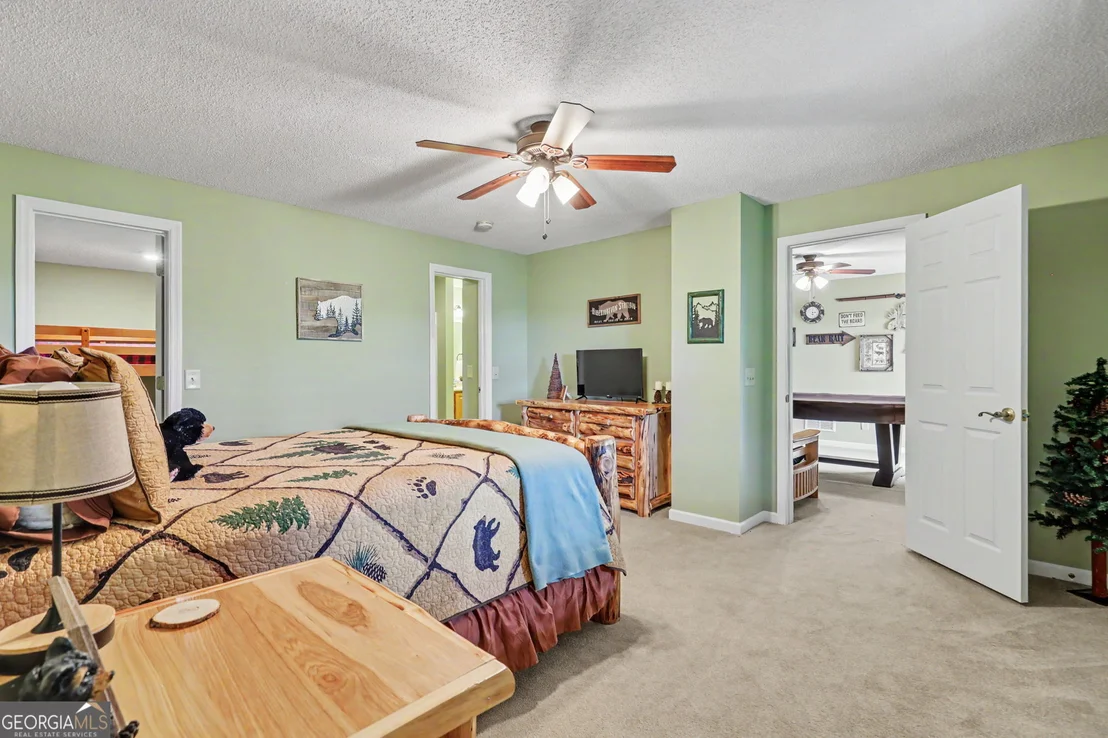 Photo of 2379 Ridgepole Drive