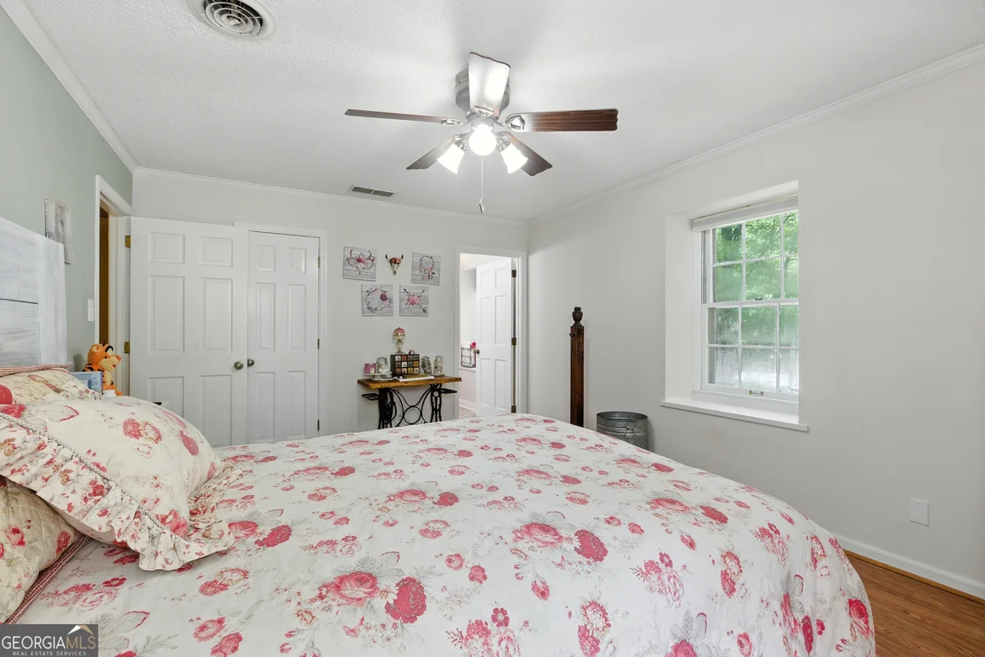 Photo of 84 Oak Creek Circle