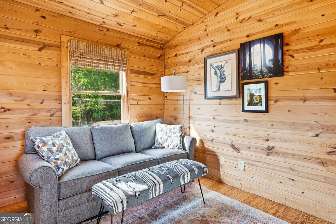 Photo of 303 Pine Forest Loop