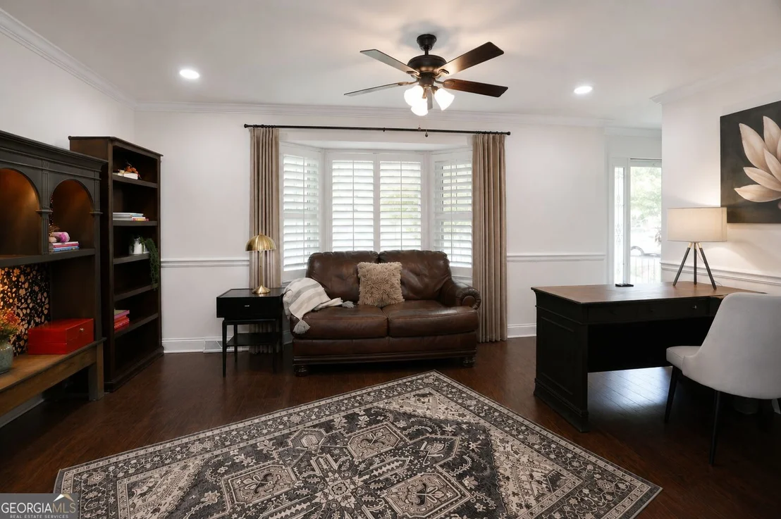 Photo of 224 Windsor Drive