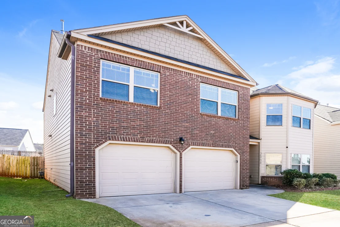 Photo of 2364 Cornell Circle