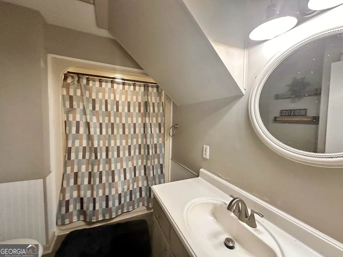 Photo of 5690 Drusilla Lane