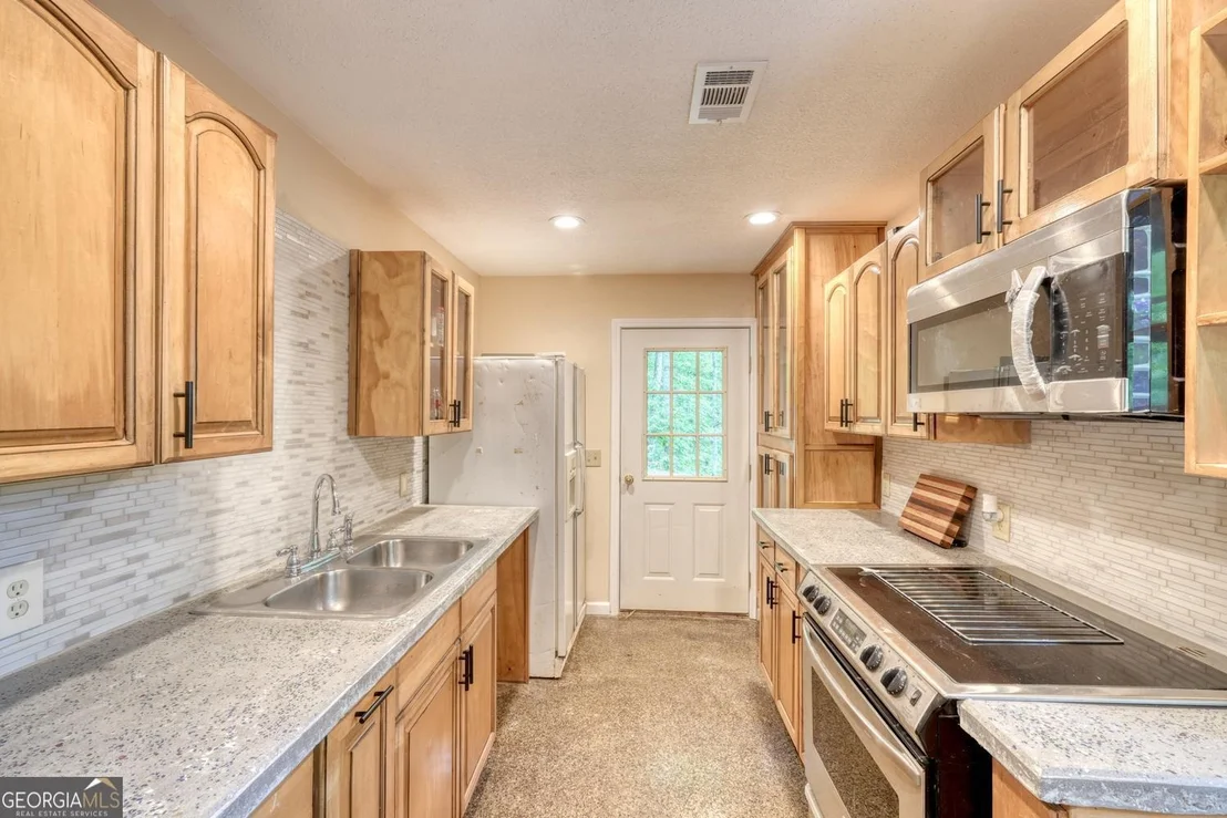 Photo of 20 Eagle Heights Road