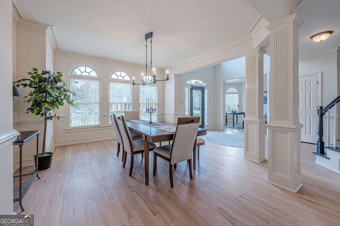 Photo of 6270 Deerwoods Trail