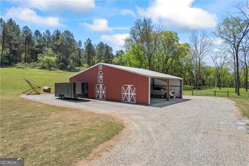 Photo of 175 Tom Jones Road