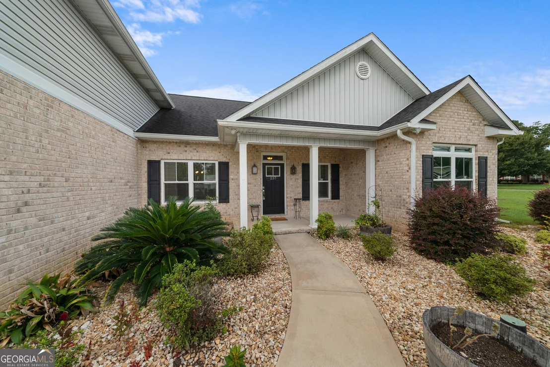 Photo of 237 Sara Beth Drive