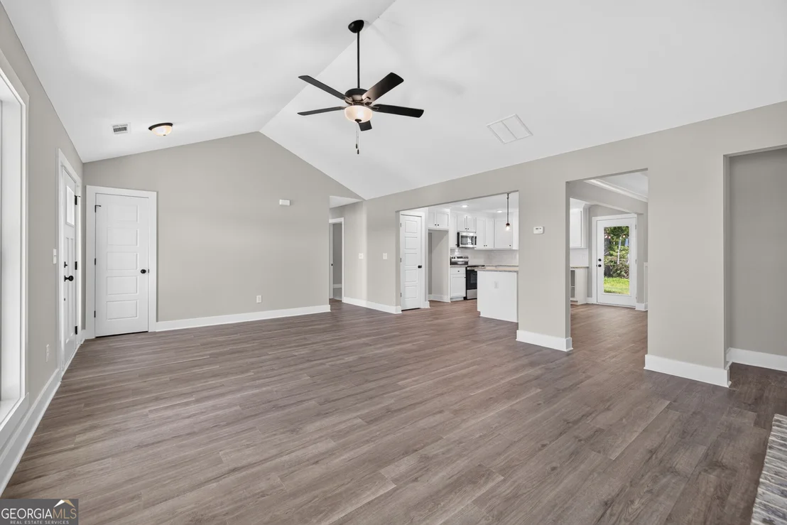 Photo of 468 Roper Road