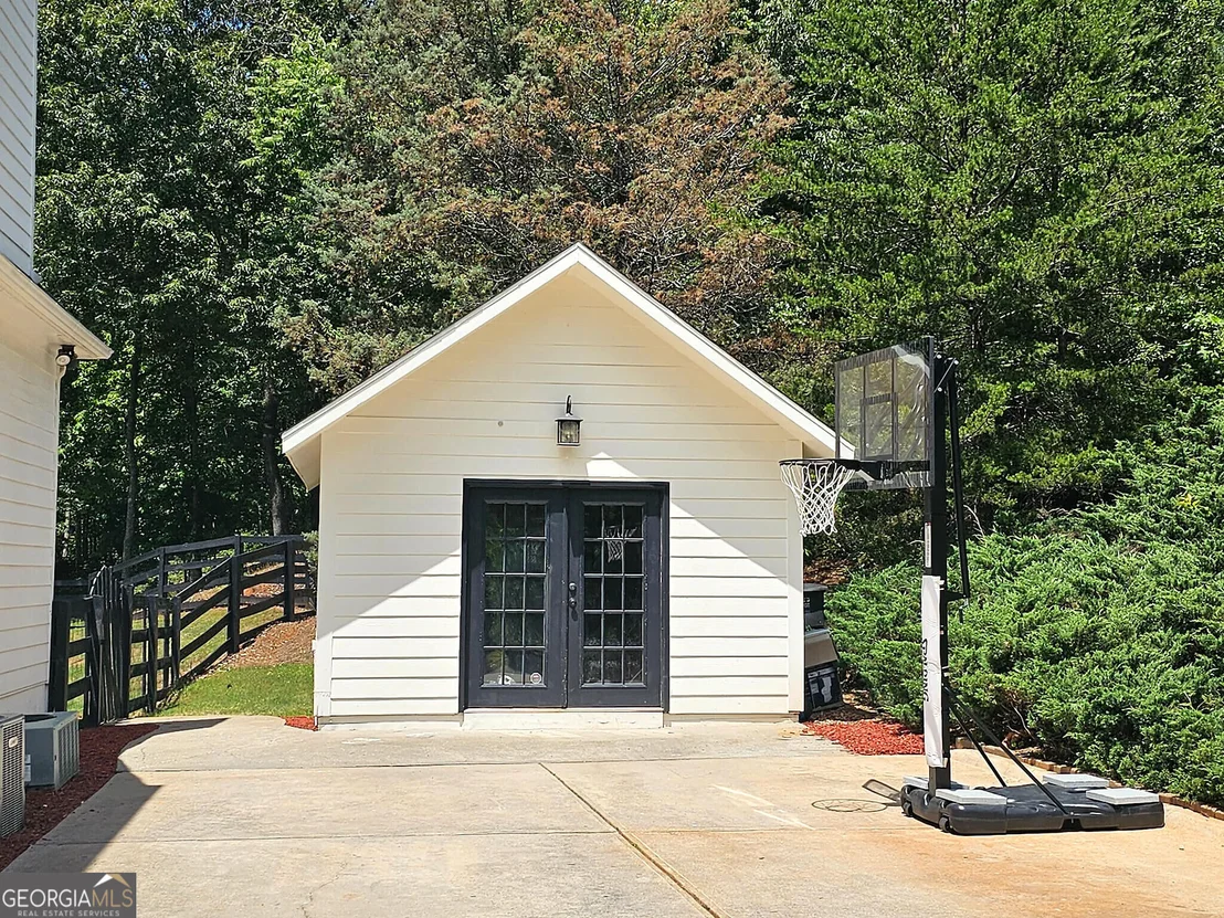 Photo of 5723 Ridgewater Circle