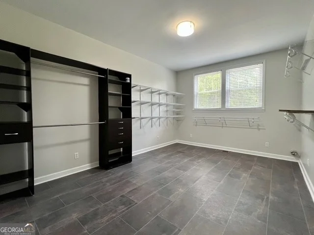 Photo of 617 Smith Street S