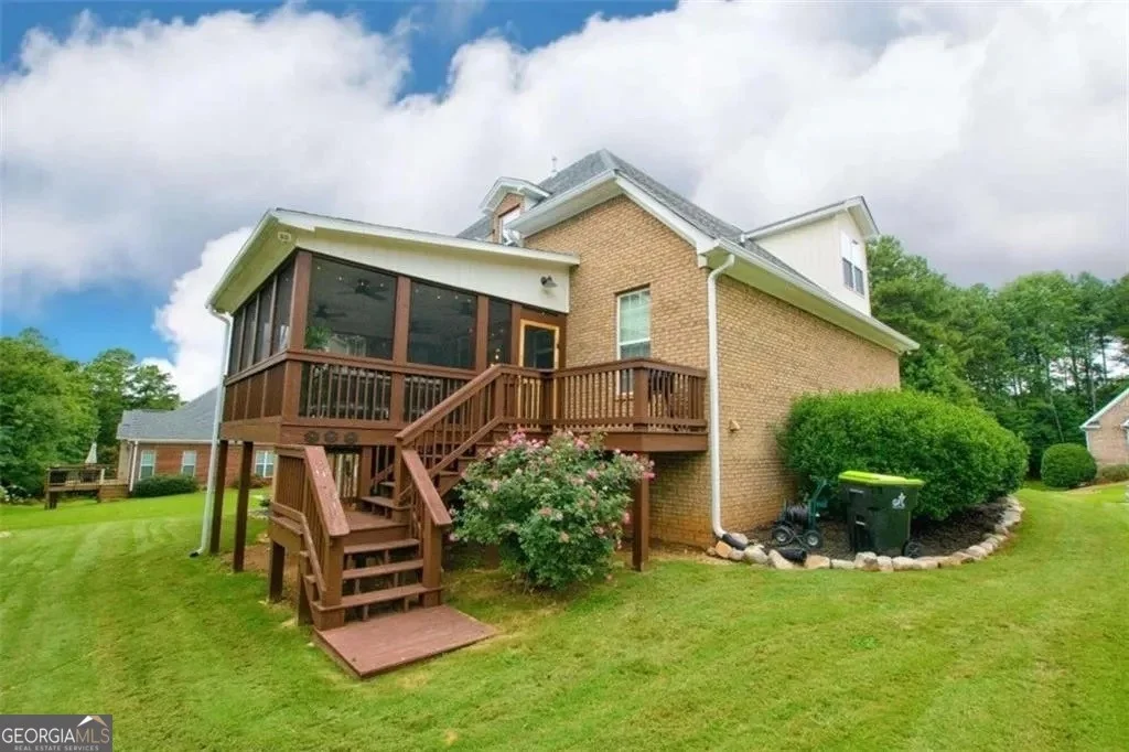 Photo of 121 Meadow Creek Circle