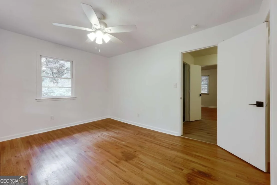 Photo of 1186 ROBERT HARDEMAN Road