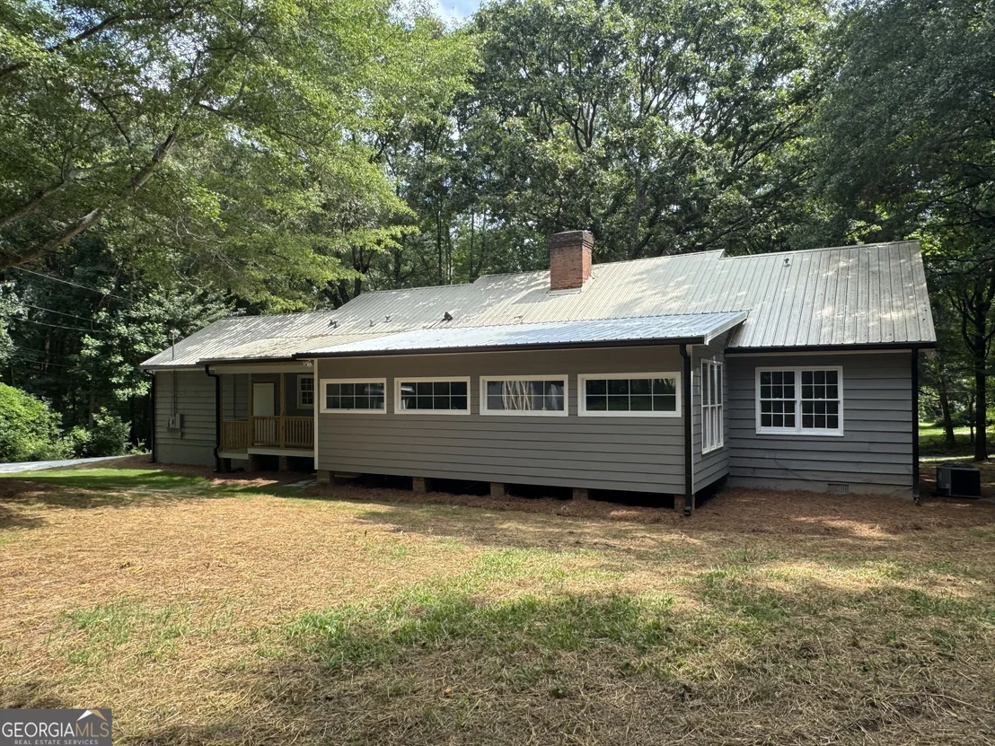 Photo of 290 Booth Road