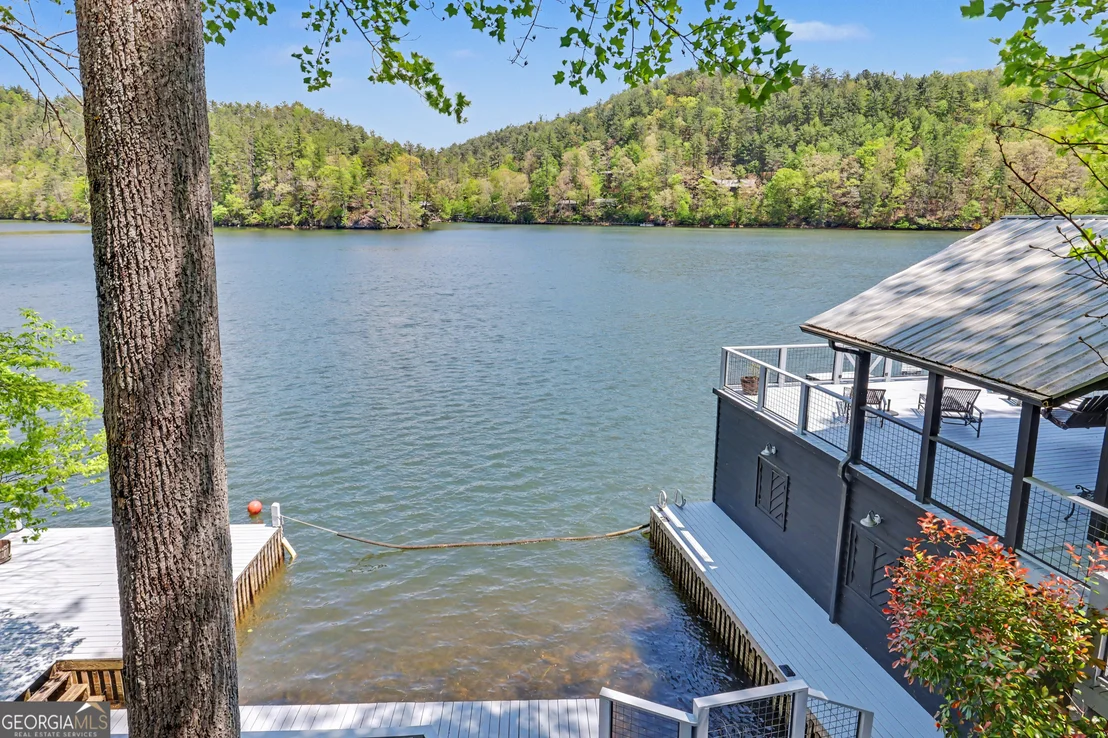 Photo of 418 Vickers Road