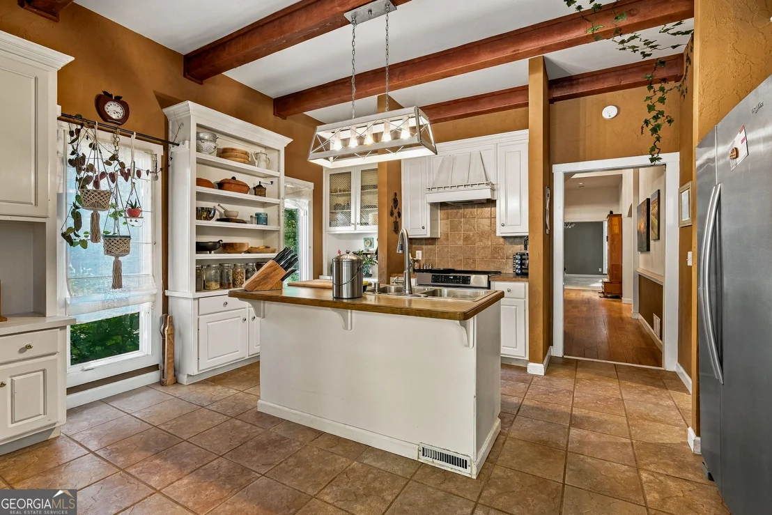 Photo of 3601 Lakeview Drive