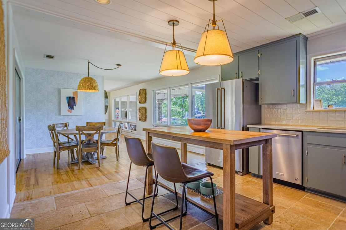 Photo of 210 Shady Lane Road