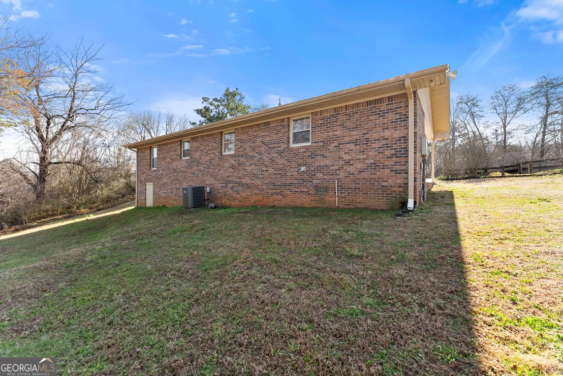 Photo of 431 Clover Leaf Road