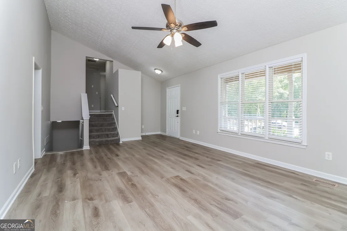 Photo of 21 Willow Bend Drive