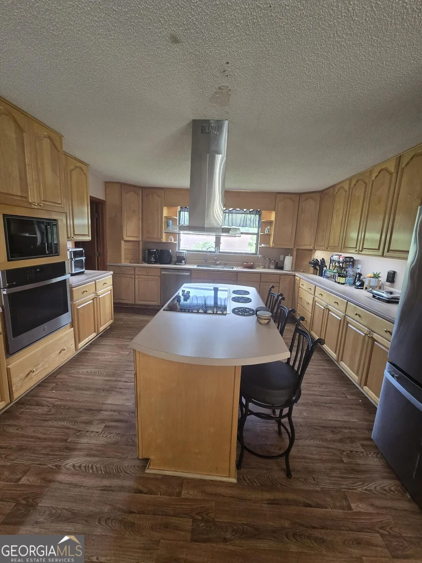 Photo of 1277 Bob Hammond Road