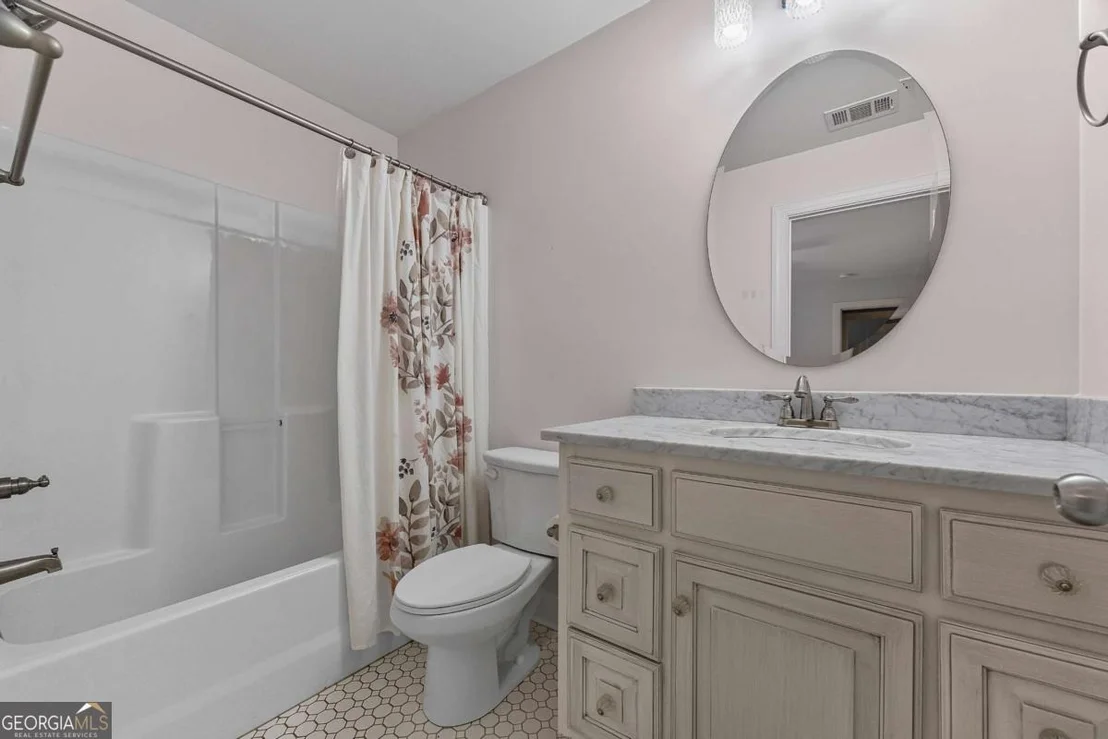 Photo of 2165 Harperfield Drive