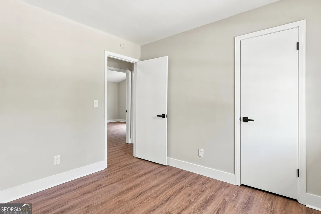 Photo of 5641 Clifton Place