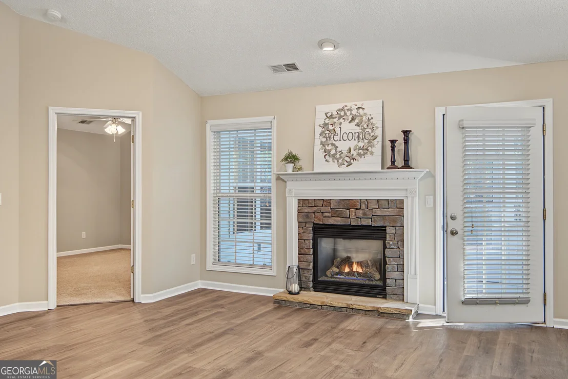 Photo of 70 Green Spring