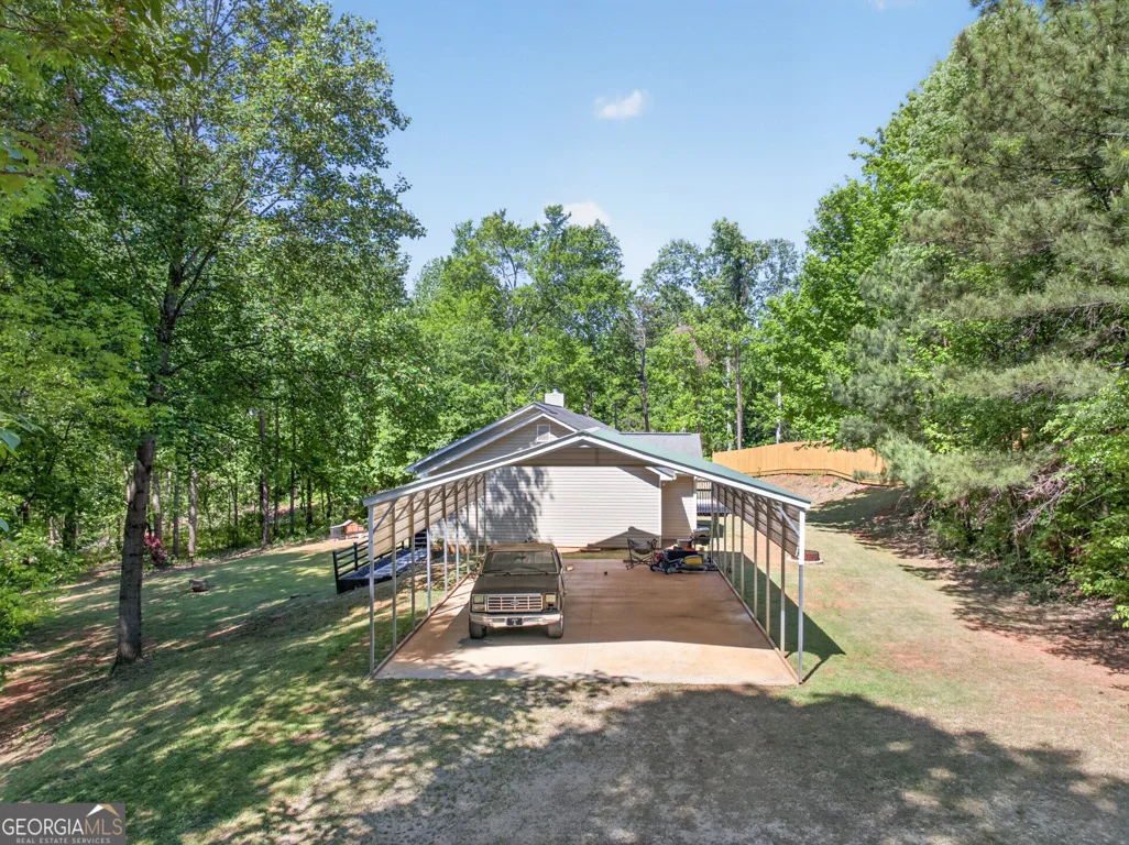 Photo of 386 Ridgewood Drive