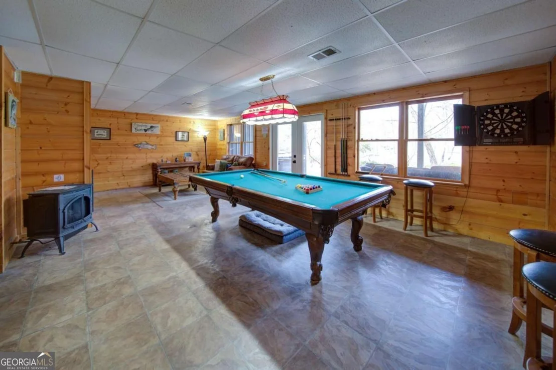 Photo of 265 Echo Lane