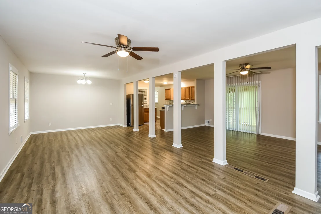 Photo of 6794 Hembree Drive