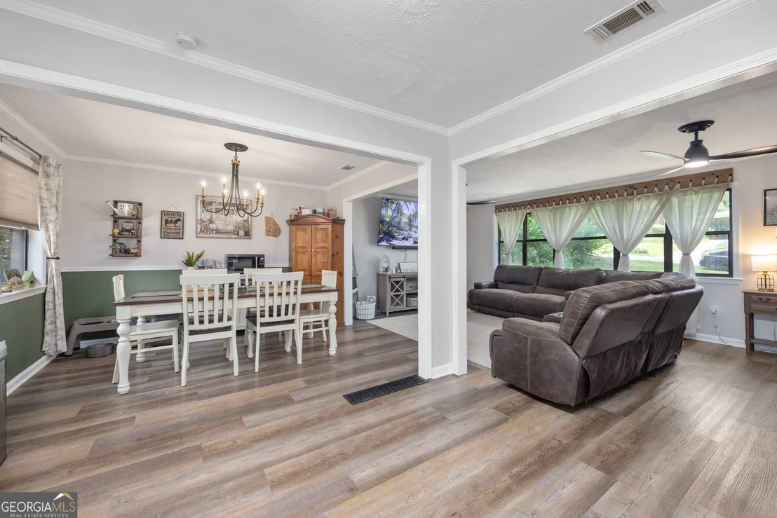 Photo of 3838 Lyn Drive