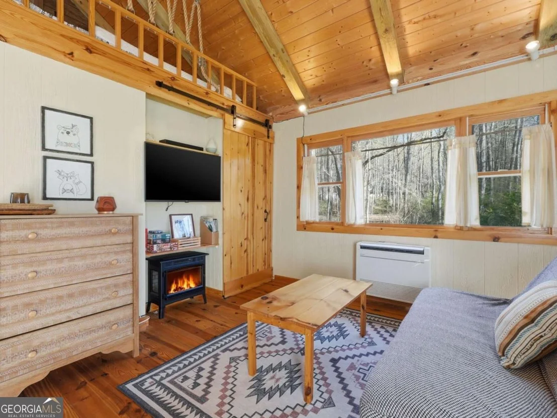 Photo of 617 Arbor Hill Road