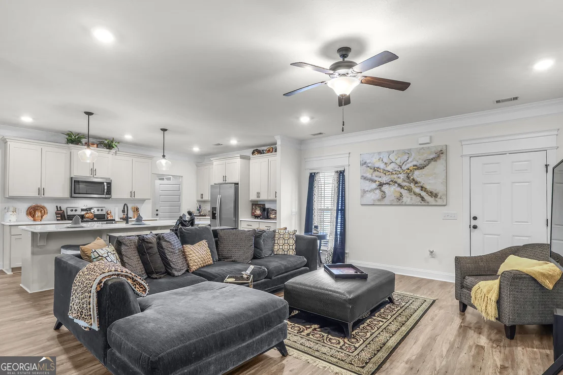 Photo of 166 SE Baker Field Lane