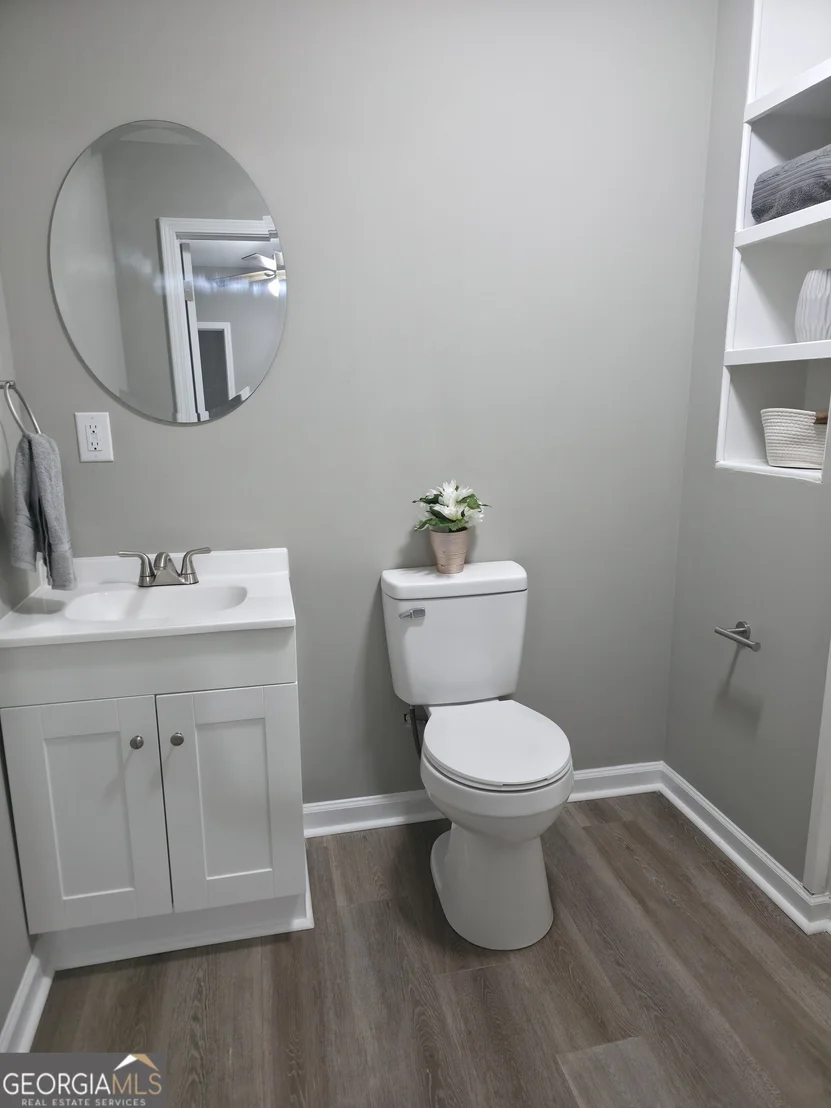 Photo of 160 Williamsburg Way