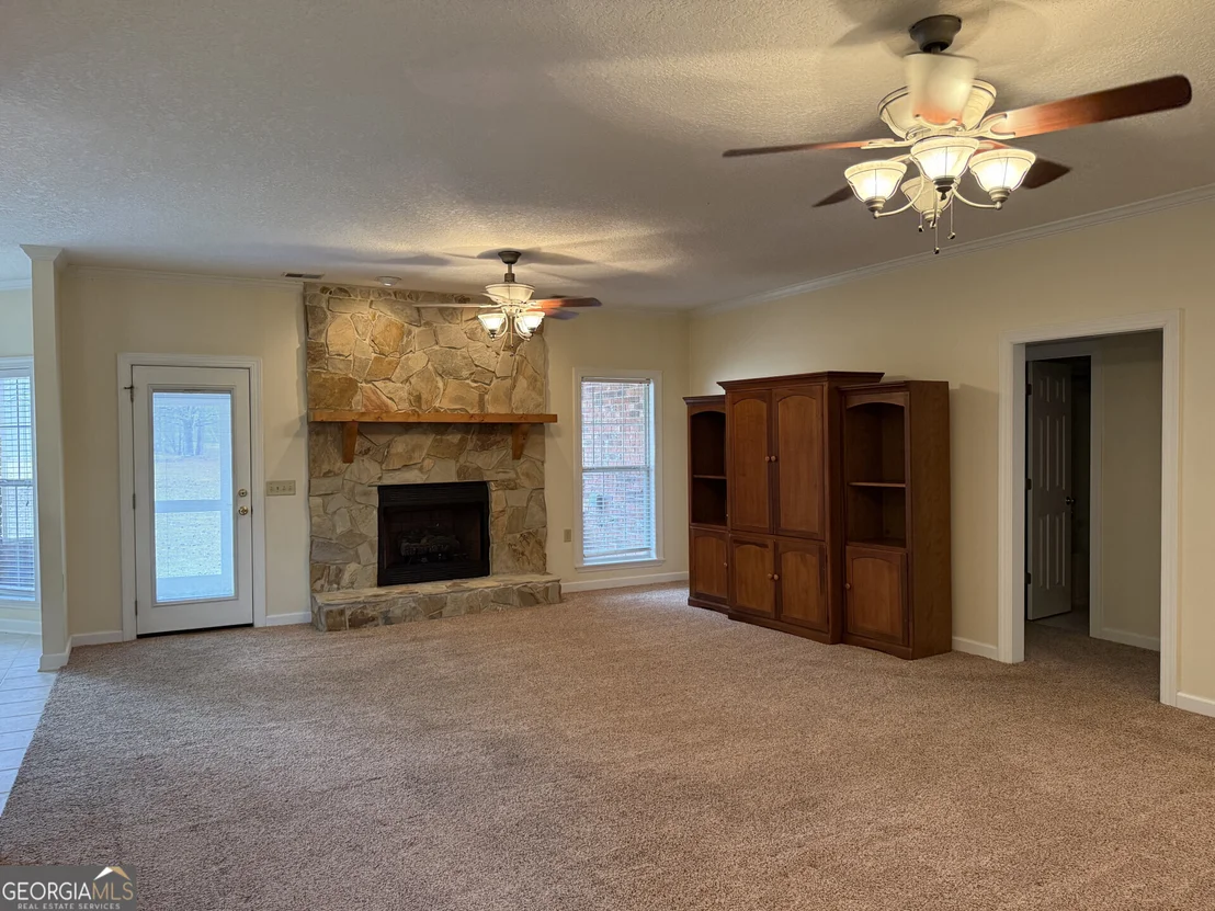 Photo of 102 Oak Circle
