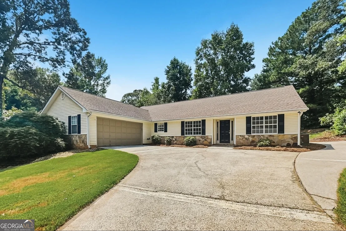 Photo of 132 Edwards Way
