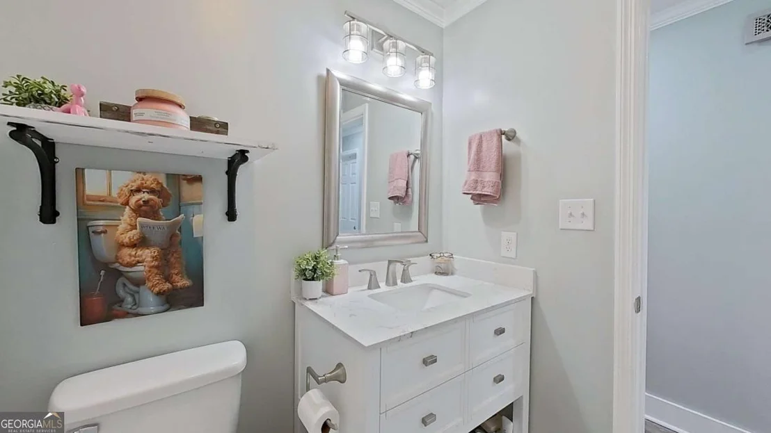 Photo of 1014 Robin Drive