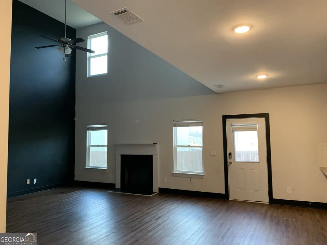 Photo of 11092 Cornerstone Way