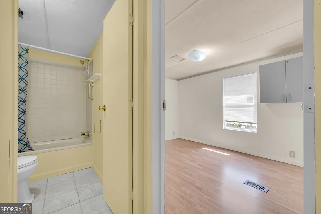 Photo of 4444 Riverdale Road