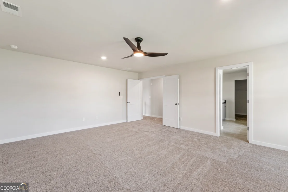 Photo of 203 Crabapple Road