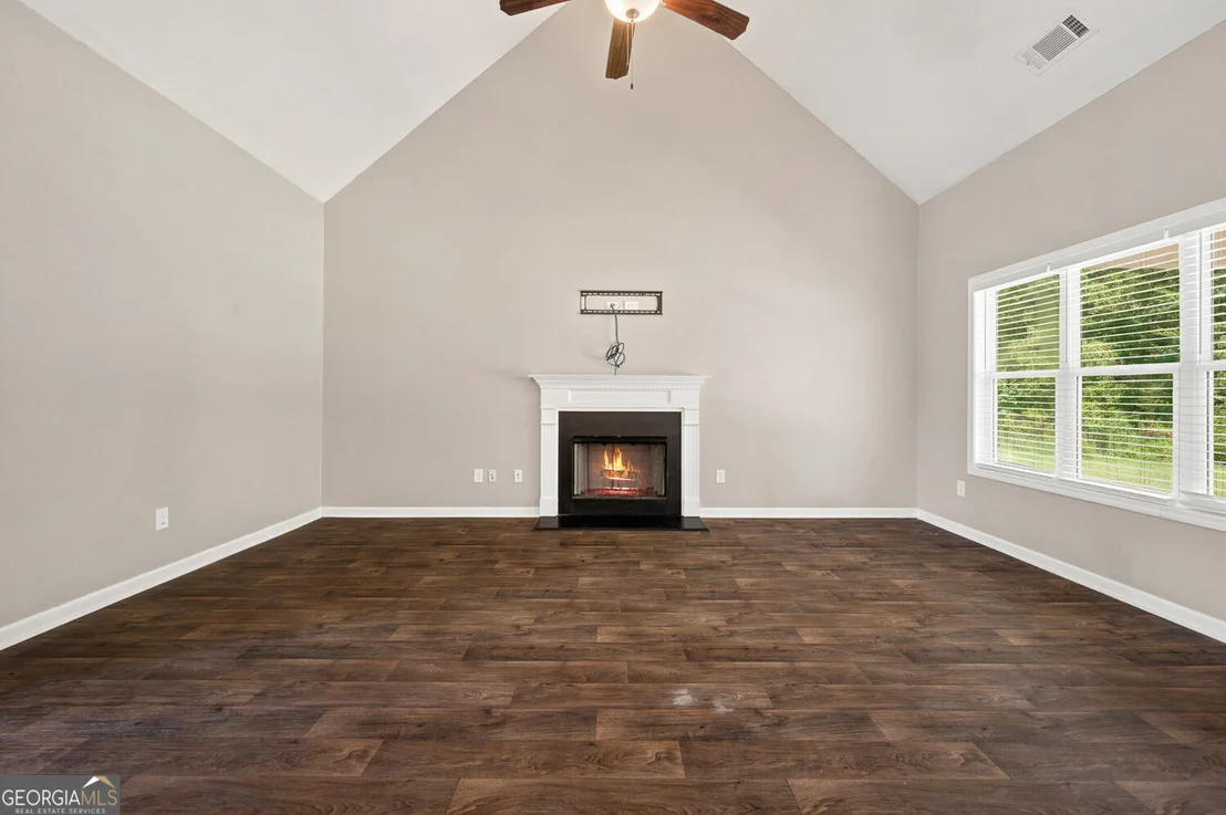 Photo of 408 Glenn Trail