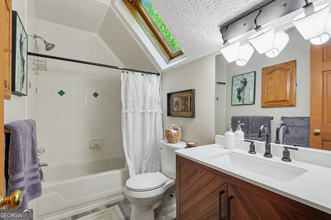 Photo of 44 Laquinta Lane