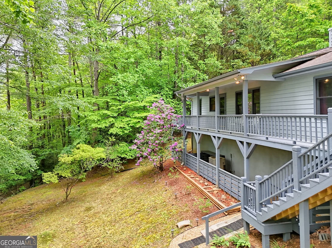 Photo of 325 Walnut Mountain Road