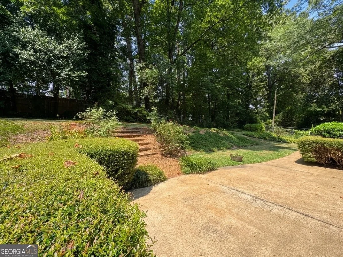 Photo of 601 Cherokee Road
