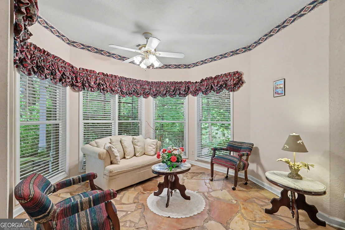 Photo of 285 Sunset View Road