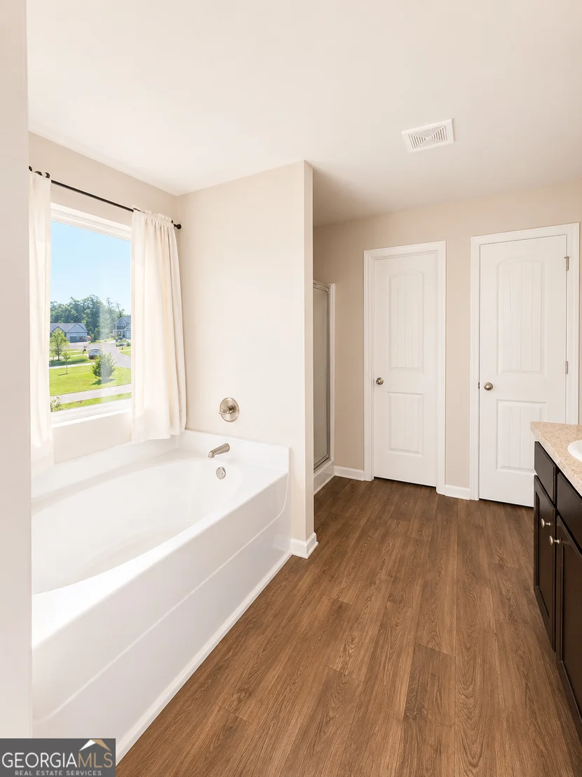 Photo of 987 Soapstone Drive