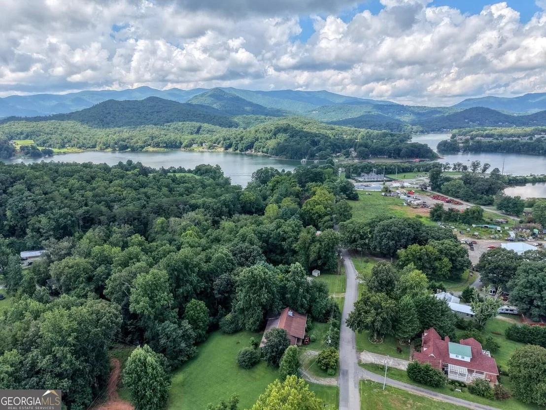 Photo of 723 Bugscuffle Road