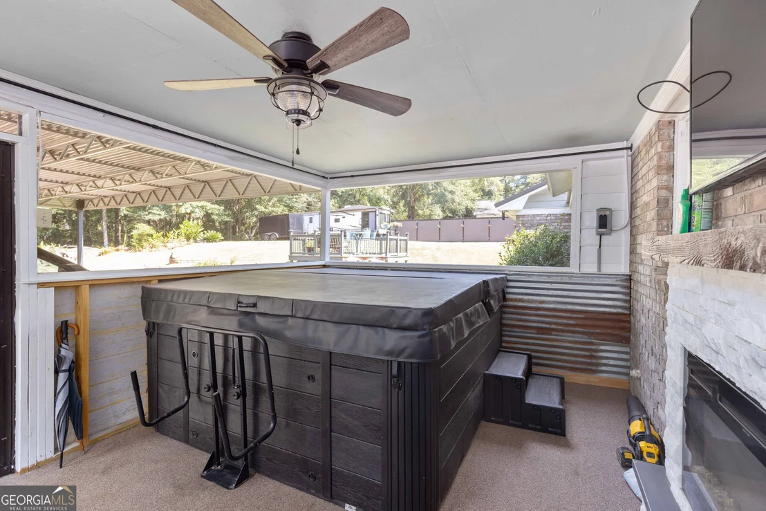 Photo of 6811 Mobley Road