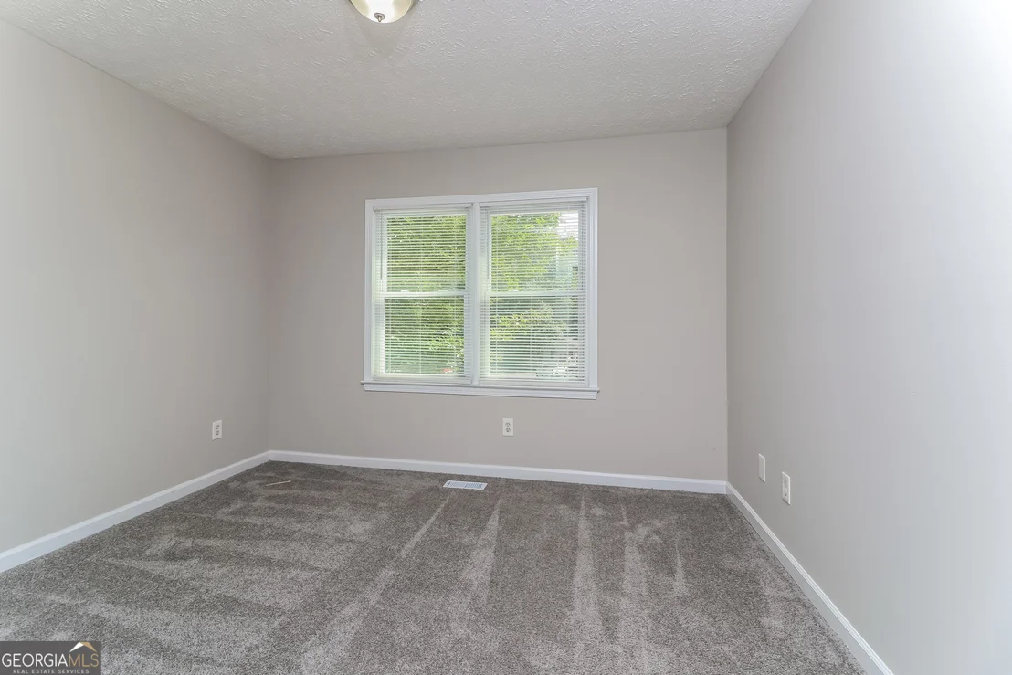 Photo of 21 Willow Bend Drive